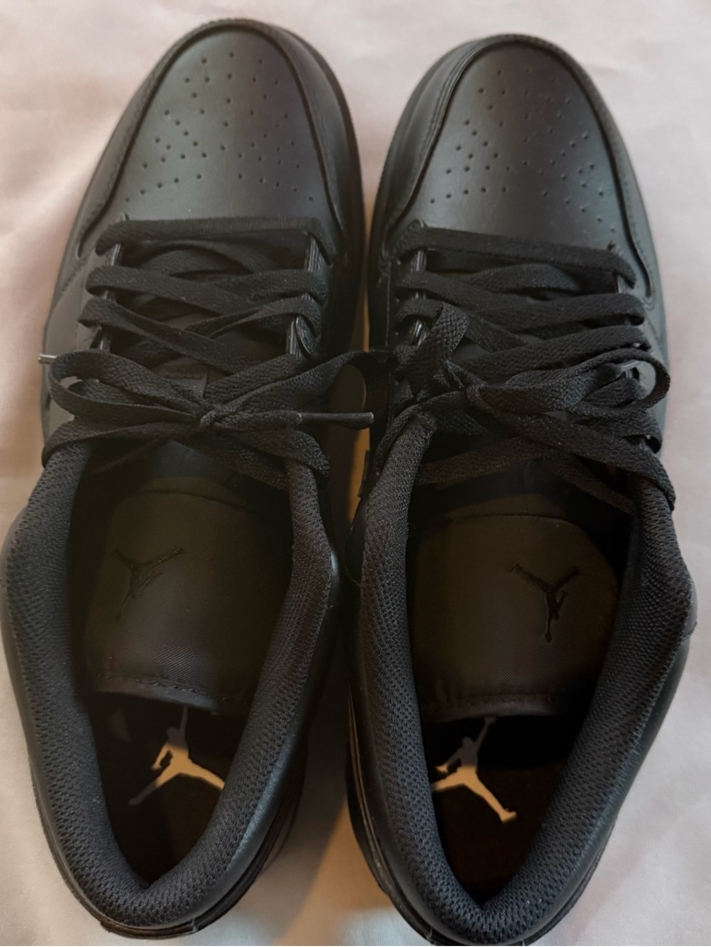 Jordan Low-Top Men's Black Leather Sneakers